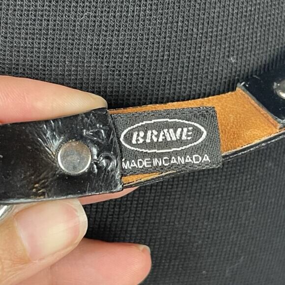 Women's Brave Made In Canada Unique Hard to Find Belt, Size 34 Black - Picture 7 of 11